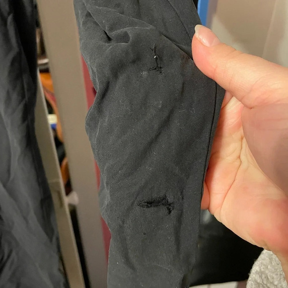 EQUIPMENT SILK CROPPED CARGO PANTS - Picture 5 of 5